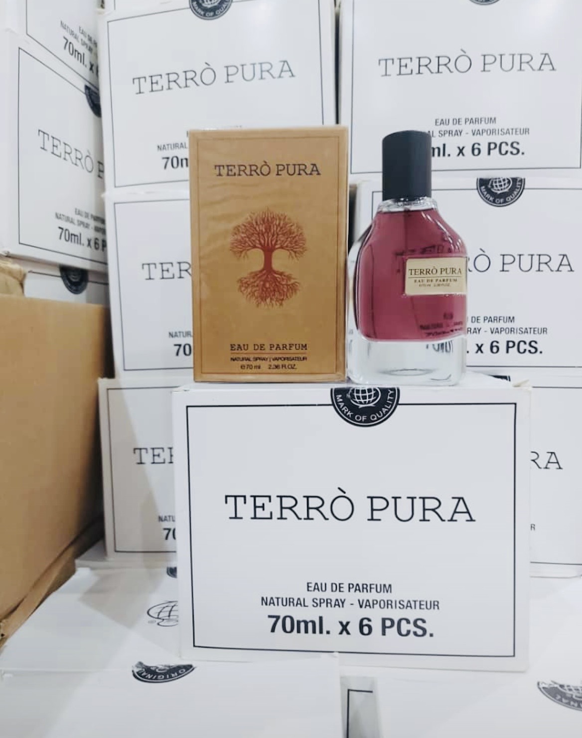 عطر ادوپرفیوم فراگرنس ورد مدل تررو پورا رایحه تلخ و گرم