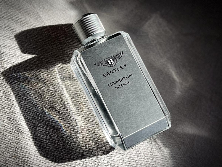 عطر بنتلی مومنتوم اینتنس | Bentley Momentum Intense - 10